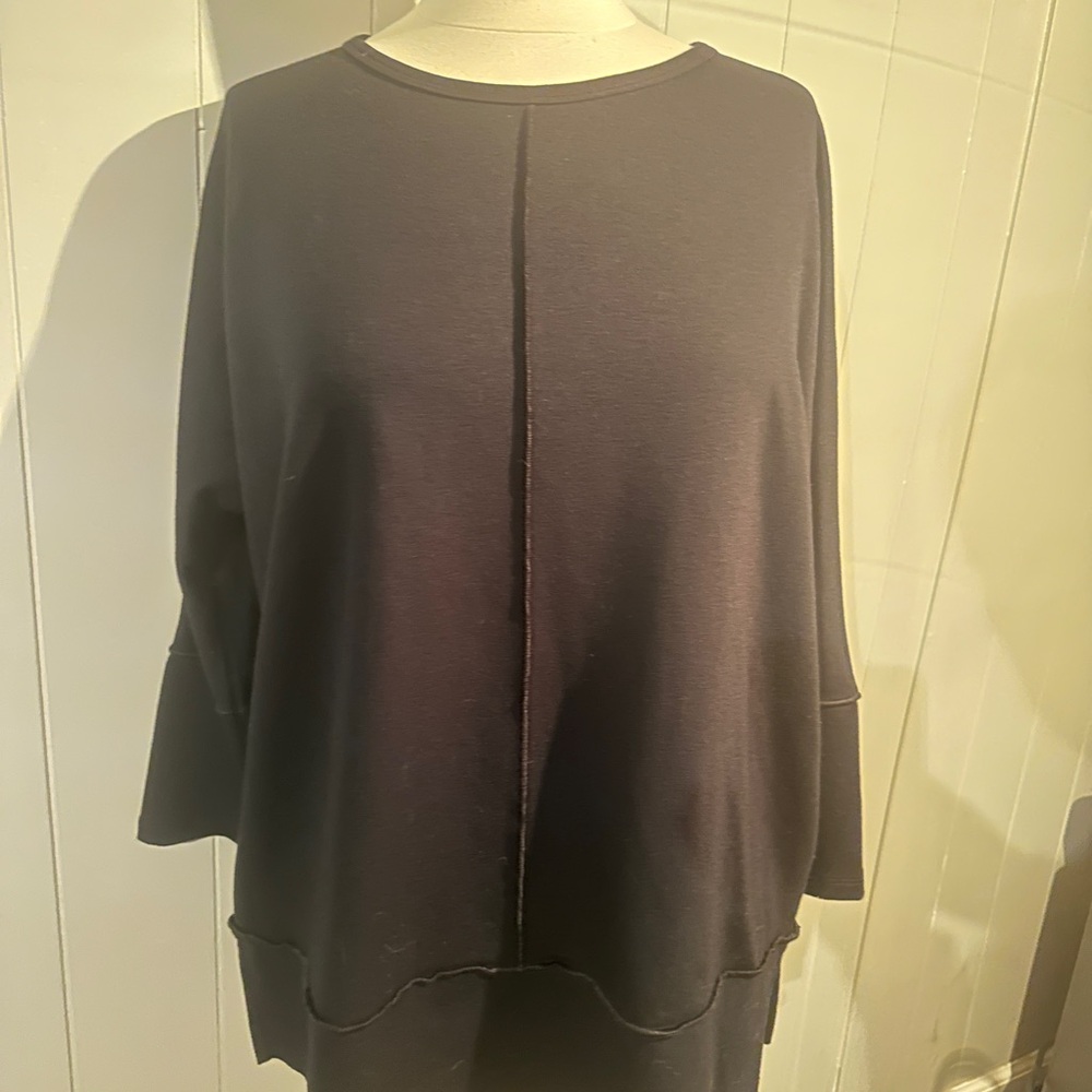 SPANX Black top- M